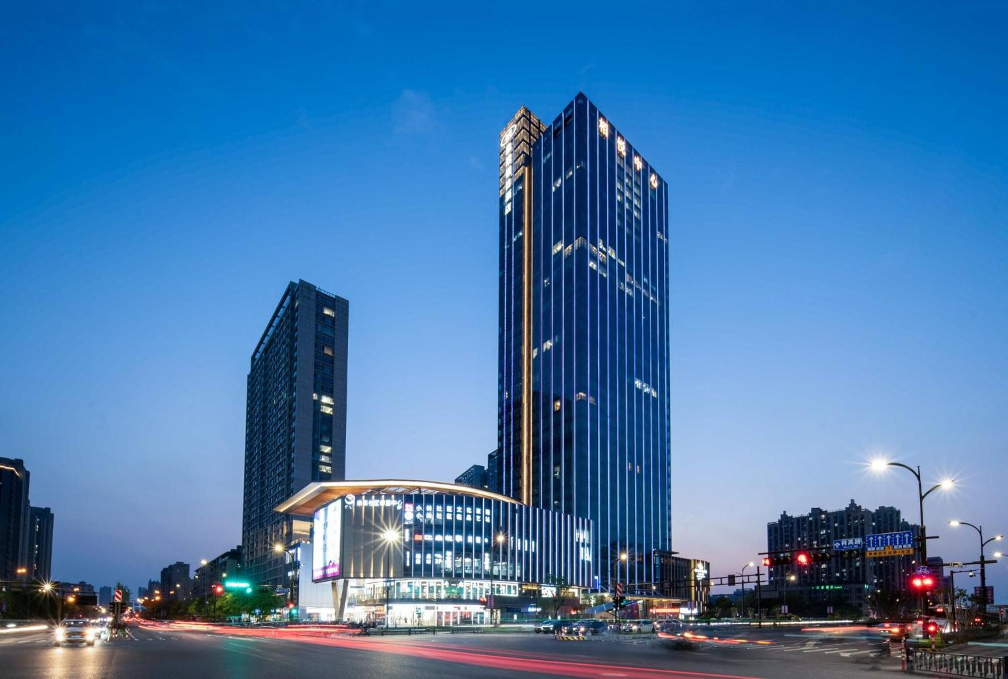 Crowne Plaza Hangzhou Linping By Ihg Exterior photo